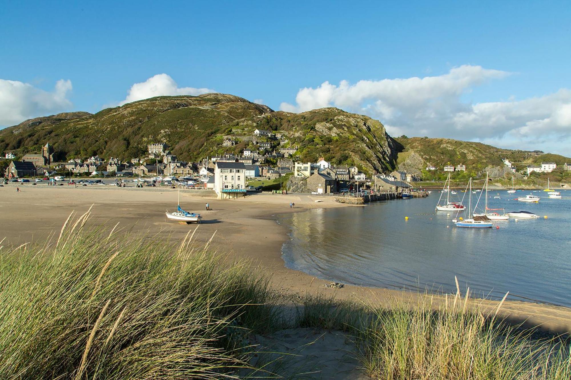 Barmouth Bay Holiday Park Llanddwywe Екстериор снимка